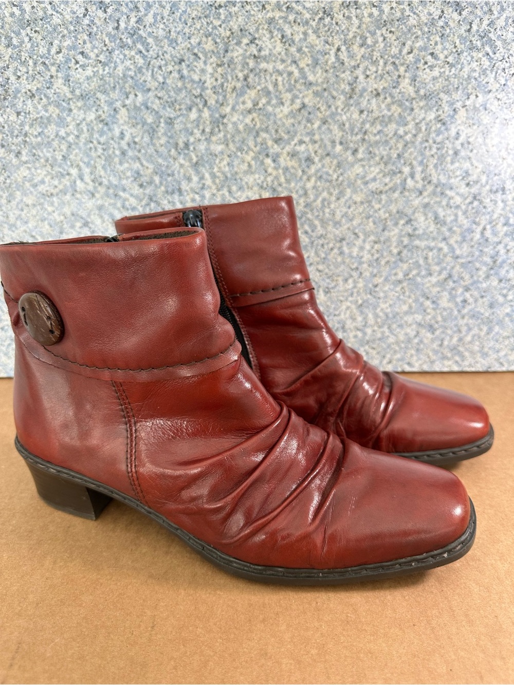 Rieker Kendra Red Leather Ruched Ankle Boots Sz 40 Crazy Good Condition!!